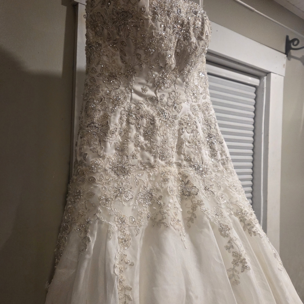 Oleg Cassini Ivory Beaded Wedding Dress